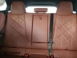 2022 BMW iX xDrive50 z VIN WB523CF02NCJ71343, wystawiony jako Copart lot #53404674 z przebiegiem 14 917 mil mil oraz Szkoda całkowita • Salvage title. Historia ofert i sprzedaży dostępna na DreamBid. Obrazek 10.