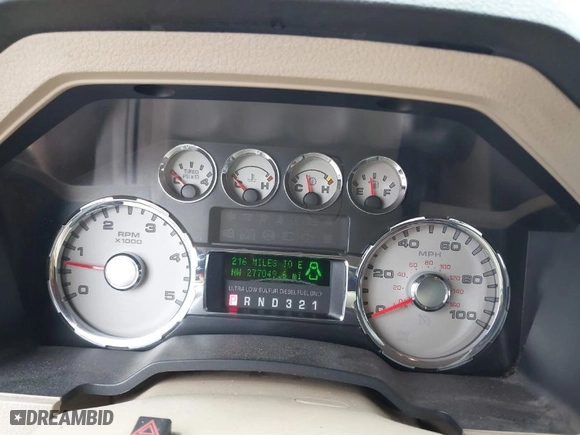 2008 Ford Super Duty F-250 SRW XL with VIN 1FTSW21RX8EB13274, listed as a IAAI auction lot 41800711 with 277,049 mi miles. Bid and sale history available at carsss.com. Image 7.