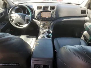 2009 Toyota Highlander Sport with VIN JTEDS43AX92075924, listed as a Copart auction lot 60704184 with 157,641 mi miles and Salvage Title. Bid and sale history available at carsss.com. Image 8.