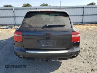 2009 Porsche Cayenne z VIN WP1AA29P49LA01322, wystawiony jako Copart lot #61835725 z przebiegiem Nie podano mil oraz Czysty tytuł • Clean title. Historia ofert i sprzedaży dostępna na DreamBid. Obrazek 6.