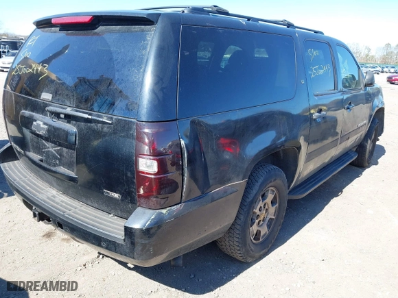 2009 Chevrolet Suburban LT w/1LT with VIN 1GNFK26309R273831, listed as a IAAI auction lot 41766177 with 999,999 mi miles. Bid and sale history available at carsss.com. Image 4.