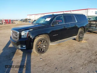 2015 GMC Yukon XL SLT with VIN 1GKS1HKC3FR250207, listed as a IAAI auction lot 41424234 with 183,233 mi miles. Bid and sale history available at carsss.com. Image 17.