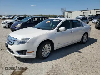 2012 Ford Fusion Hybrid с VIN 3FADP0L32CR283661, выставлен на аукционе Copart как лот 51292265 с пробегом Не указан миль и Списание • Salvage title. История ставок и продаж доступна на DreamBid. Изображение 1.