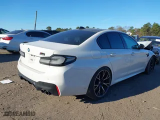 2019 BMW M5 Competition with VIN WBSJF0C57KB285614, listed as a IAAI auction lot 39011419 with 1 mi miles. Bid and sale history available at carsss.com. Image 4.