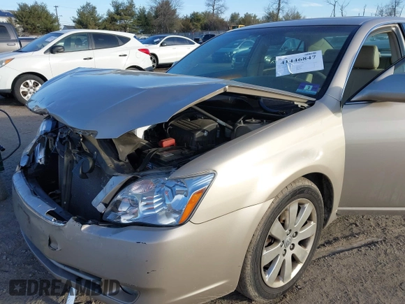 2006 Toyota Avalon XL with VIN 4T1BK36B96U125010, listed as a IAAI auction lot 41446847 with 84,984 mi miles. Bid and sale history available at carsss.com. Image 12.