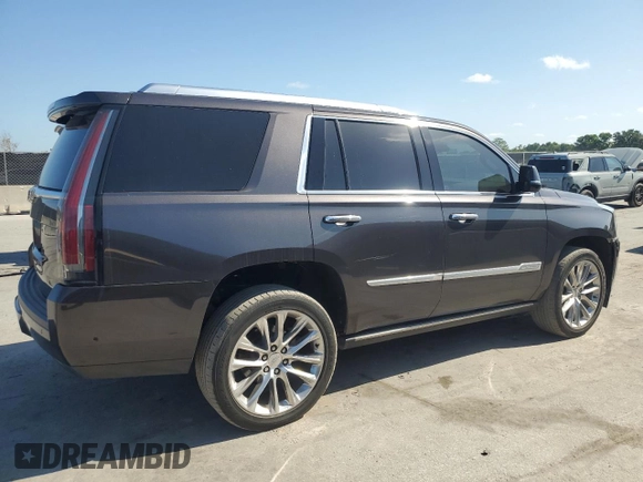 2018 Cadillac Escalade Platinum z VIN 1GYS4DKJ4JR187437, wystawiony jako Copart lot #52129915 z przebiegiem 70 128 mil mil oraz Czysty tytuł • Clean title. Historia ofert i sprzedaży dostępna na DreamBid. Obrazek 3.