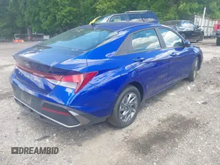 2024 Hyundai Elantra SEL with VIN KMHLM4DG4RU650273, listed as a IAAI auction lot 42192319 with 24,721 mi miles and . Bid and sale history available at DreamBid. Image 4.