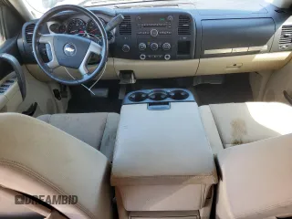 2010 Chevrolet Silverado 1500 LT with VIN 3GCRKSE36AG105400, listed as a Copart auction lot 52529415 with 237,743 mi miles and Salvage Title. Bid and sale history available at DreamBid. Image 8.