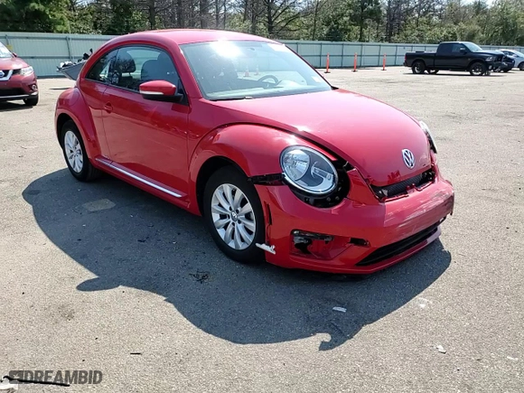 2019 Volkswagen Beetle S with VIN 3VWFD7AT8KM710065, listed as a Copart auction lot 70146004 with 20,774 mi miles and Salvage Title. Bid and sale history available at carsss.com. Image 11.