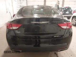 2015 Chrysler 200 S with VIN 1C3CCCBBXFN557664, listed as a IAAI auction lot 41933511 with 97,017 mi miles. Bid and sale history available at carsss.com. Image 16.