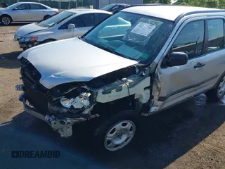 2006 Honda CR-V LX z VIN SHSRD78596U445523, wystawiony jako IAAI lot #42212230 z przebiegiem 141 228 mil mil oraz . Historia ofert i sprzedaży dostępna na DreamBid. Obrazek 6.