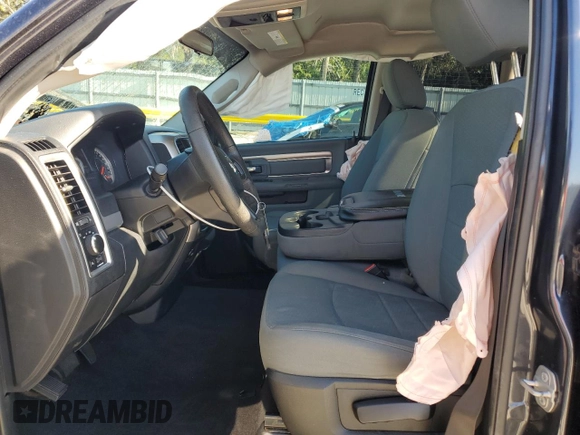 2018 Ram 1500 SLT z VIN 1C6RR6GT9JS104936, wystawiony jako Copart lot #52695115 z przebiegiem 74 496 mil mil oraz Szkody całkowita. Historia ofert i sprzedaży dostępna na DreamBid. Obrazek 7.