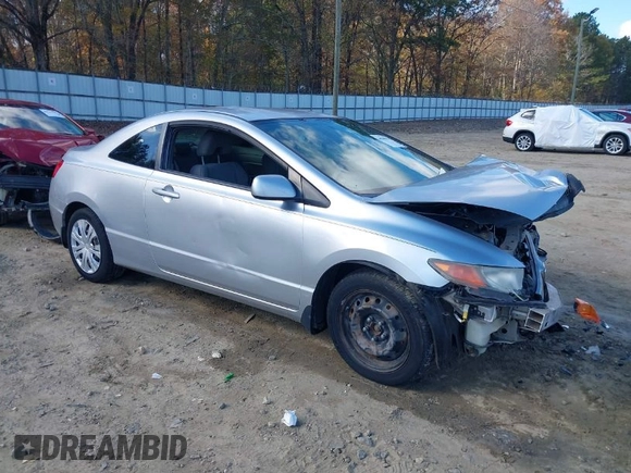 2008 Honda Civic Cpe LX with VIN 2HGFG12688H503166, listed as a IAAI auction lot 40949573 with 166,571 mi miles. Bid and sale history available at carsss.com. Image 1.