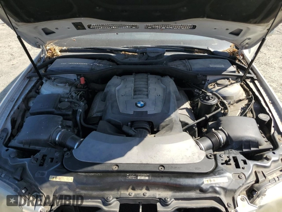 2006 BMW 7 Series 750i with VIN WBAHL83566DT03671, listed as a Copart auction lot 64324505 with 154,418 mi miles and Clean title. Bid and sale history available at DreamBid. Image 11.