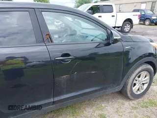 2011 Kia Sportage LX with VIN KNDPBCA27B7081079, listed as a IAAI auction lot 42692993 with 517,338 mi miles and . Bid and sale history available at DreamBid. Image 6.