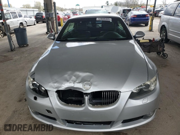 2009 BMW 3 Series 328i z VIN WBAWL13509PX26554, wystawiony jako Copart lot #53809455 z przebiegiem 137 698 mil mil oraz Szkoda całkowita • Salvage title. Historia ofert i sprzedaży dostępna na DreamBid. Obrazek 5.