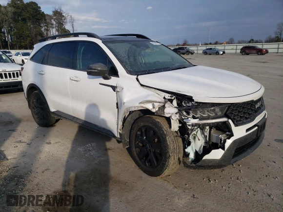 2022 Kia Sorento X-Line S with VIN 5XYRLDLC4NG083588, listed as a Copart auction lot 42587315 with 63,999 mi miles and Salvage Title. Bid and sale history available at carsss.com. Image 4.
