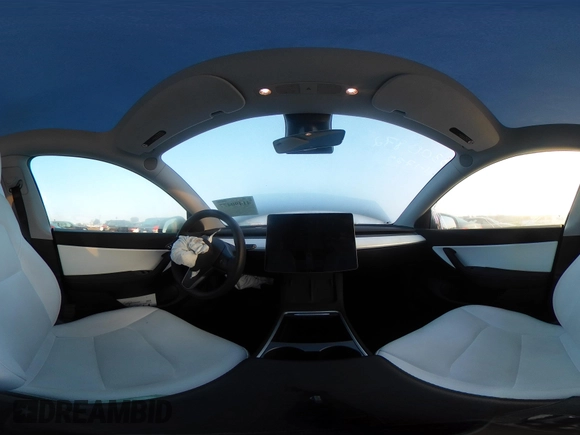 2021 Tesla Model Y Standard Range z VIN 5YJYGDED4MF121963, wystawiony jako IAAI lot #41490477 z przebiegiem 41 941 mil mil oraz . Historia ofert i sprzedaży dostępna na DreamBid. Obrazek 20.