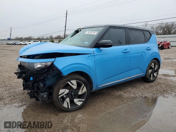2024 Kia Soul GT-Line with VIN KNDJ53AU4R7231724, listed as a Copart auction lot 42924625 with 17,612 mi miles and Clean Title. Bid and sale history available at carsss.com. Image 1.