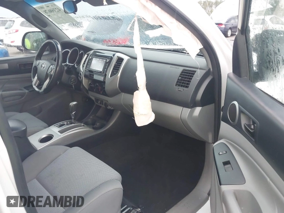 2015 Toyota Tacoma with VIN 5TFLU4EN9FX117007, listed as a IAAI auction lot 42358678 with 158,105 mi miles and . Bid and sale history available at DreamBid. Image 5.