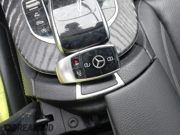 2019 Mercedes-Benz E 300 z VIN WDDZF4KB9KA575468, wystawiony jako IAAI lot #42366391 z przebiegiem Nie podano mil oraz . Historia ofert i sprzedaży dostępna na DreamBid. Obrazek 11.