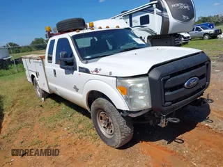 2012 Ford F-350 with VIN 1FD7X3ET9CEC88439, listed as a IAAI auction lot 40465256 with 323,416 mi miles and . Bid and sale history available at DreamBid. Image 1.
