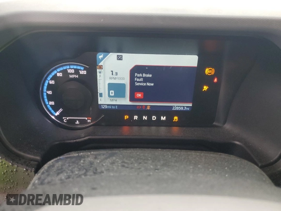 2023 Ford Bronco z VIN 1FMEE5BP6PLB00218, wystawiony jako Copart lot #55887595 z przebiegiem 22 859 mil mil oraz Szkody całkowita. Historia ofert i sprzedaży dostępna na DreamBid. Obrazek 9.