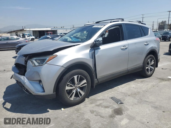 2018 Toyota RAV4 XLE with VIN JTMWFREV1JD119879, listed as a Copart auction lot 52236135 with 79,897 mi miles and Salvage Title. Bid and sale history available at carsss.com. Image 1.
