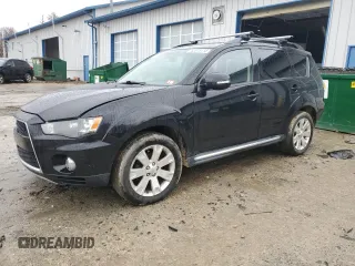 2013 Mitsubishi Outlander SE z VIN JA4JT3AW2DU006827, wystawiony jako Copart lot #52076115 z przebiegiem 166 787 mil mil oraz Szkoda całkowita • Salvage title. Historia ofert i sprzedaży dostępna na DreamBid. Obrazek 1.