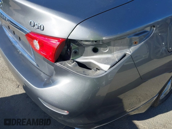2017 Infiniti Q50 Signature Edition with VIN JN1EV7APXHM742747, listed as a IAAI auction lot 41278752 with 49,739 mi miles and . Bid and sale history available at DreamBid. Image 16.