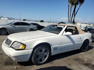 1999 Mercedes-Benz SL 500 z VIN WDBFA68F6XF182294, wystawiony jako Copart lot #57094475 z przebiegiem Nie podano mil oraz Czysty tytuł • Clean title. Historia ofert i sprzedaży dostępna na DreamBid. Obrazek 1.