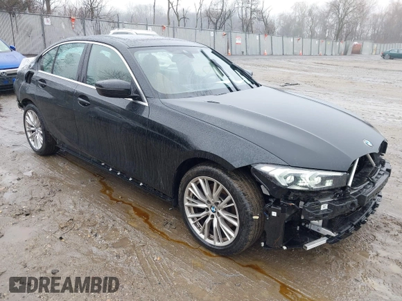 2024 BMW 3 Series 330i xDrive with VIN 3MW89FF07R8E30482, listed as a IAAI auction lot 41519279 with 11,544 mi miles. Bid and sale history available at carsss.com. Image 1.