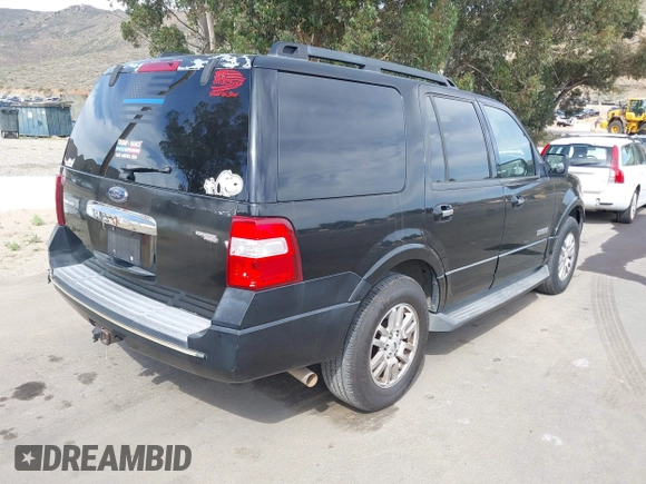 2008 Ford Expedition SSV с VIN 1FMFU155X8LA50015, выставлен на аукционе IAAI как лот 42258284 с пробегом 218 117 миль миль и . История ставок и продаж доступна на DreamBid. Изображение 4.