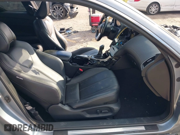 2018 Infiniti Q60 Luxe with VIN JN1EV7EL8JM391379, listed as a IAAI auction lot 41472370 with Not Provided miles and . Bid and sale history available at carsss.com. Image 5.