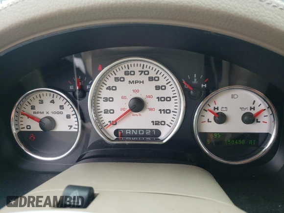 2004 Ford F-150 XLT z VIN 1FTPW12534FA22444, wystawiony jako Copart lot #58383175 z przebiegiem 150 450 mil mil oraz Szkoda całkowita • Salvage title. Historia ofert i sprzedaży dostępna na DreamBid. Obrazek 9.