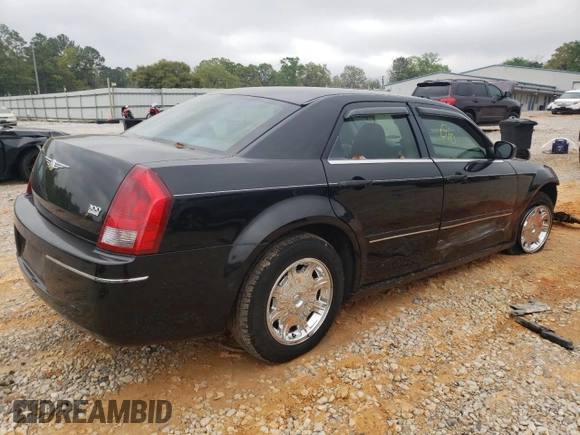 2005 Chrysler 300 Touring with VIN 2C3JA53G65H640535, listed as a Copart auction lot 51023065 with 68,125 mi miles and Salvage Title. Bid and sale history available at DreamBid. Image 3.