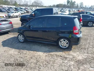 2008 Honda Fit Sport with VIN JHMGD38658S034124, listed as a IAAI auction lot 38975373 with 202,822 mi miles. Bid and sale history available at carsss.com. Image 14.
