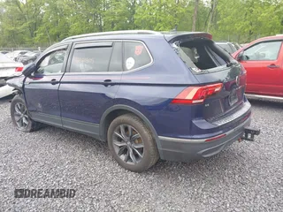 2022 Volkswagen Tiguan SE с VIN 3VV2B7AX1NM165598, выставлен на аукционе IAAI как лот 42321305 с пробегом 43 483 миль миль и . История ставок и продаж доступна на DreamBid. Изображение 3.