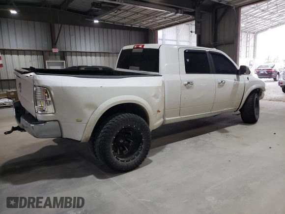 2014 Ram 3500 Laramie with VIN 3C63RRML4EG198281, listed as a Copart auction lot 78450724 with 212,689 mi miles and Salvage Title. Bid and sale history available at carsss.com. Image 3.