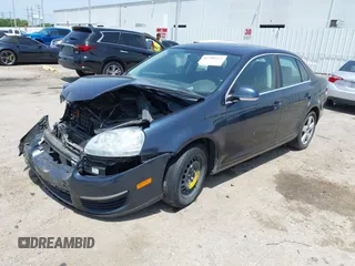 2009 Volkswagen Jetta SE с VIN 3VWRM71K39M080809, выставлен на аукционе IAAI как лот 42248542 с пробегом 71 517 миль миль и . История ставок и продаж доступна на DreamBid. Изображение 18.
