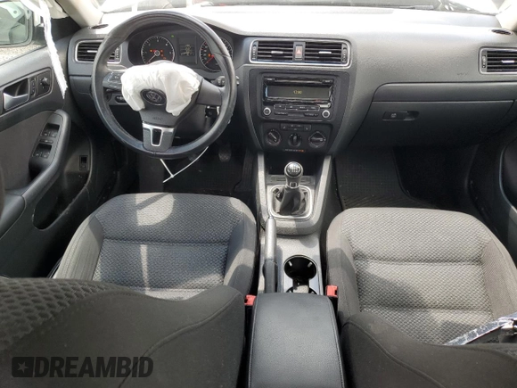 2014 Volkswagen Jetta with VIN 3VWWL7AJ8EM264246, listed as a Copart auction lot 84331484 with 130,691 mi miles and Salvage title. Bid and sale history available at DreamBid. Image 8.