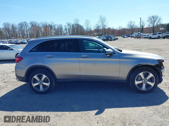 2019 Mercedes-Benz GLC 300 z VIN WDC0G4KB1KV128569, wystawiony jako IAAI lot #41822156 z przebiegiem 60 144 mil mil oraz . Historia ofert i sprzedaży dostępna na DreamBid. Obrazek 13.