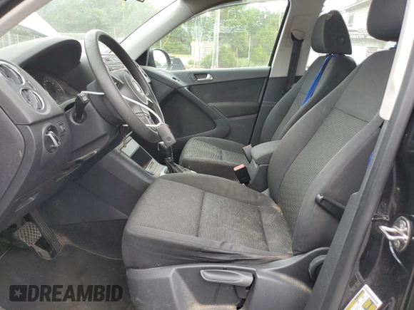 2012 Volkswagen Tiguan S with VIN WVGAV7AX0CW546403, listed as a Copart auction lot 65477915 with 121,489 mi miles and Salvage title. Bid and sale history available at DreamBid. Image 7.