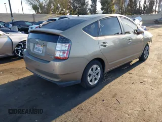2005 Toyota Prius with VIN JTDKB20U753051597, listed as a IAAI auction lot 41792556 with 1 mi miles. Bid and sale history available at carsss.com. Image 4.