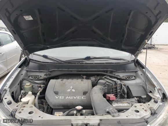 2007 Mitsubishi Outlander XLS with VIN JA4MS41X67Z012653, listed as a Copart auction lot 48085584 with 254,979 mi miles and Salvage Title. Bid and sale history available at carsss.com. Image 12.