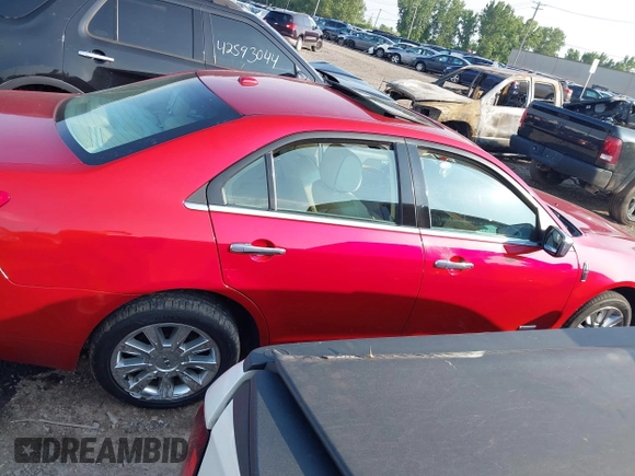2012 Lincoln MKZ Hybrid with VIN 3LNDL2L38CR823964, listed as a IAAI auction lot 42669384 with 147,786 mi miles and . Bid and sale history available at DreamBid. Image 13.