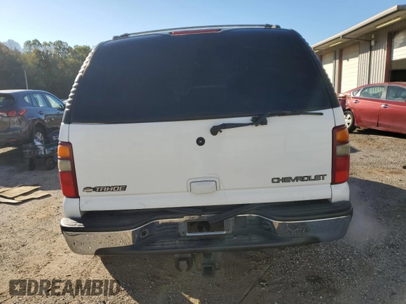 2003 Chevrolet Tahoe LS with VIN 1GNEC13Z73R123301, listed as a Copart auction lot 81753914 with 109,698 mi miles and Salvage Title. Bid and sale history available at carsss.com. Image 6.