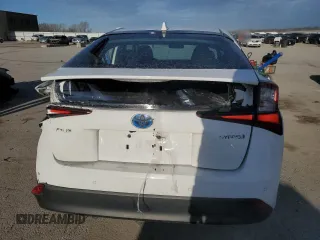 2020 Toyota Prius L Eco with VIN JTDKARFU0L3106035, listed as a Copart auction lot 50264895 with 117,156 mi miles and Salvage Title. Bid and sale history available at DreamBid. Image 6.