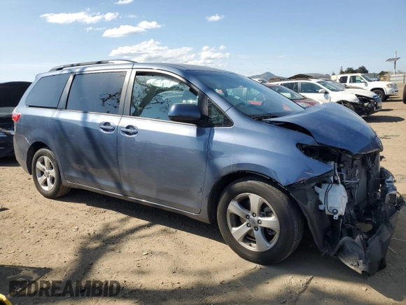 2016 Toyota Sienna LE AAS with VIN 5TDKK3DC8GS744252, listed as a Copart auction lot 48638345 with 92,499 mi miles and Salvage Title. Bid and sale history available at carsss.com. Image 4.