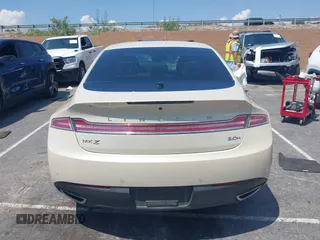 2016 Lincoln MKZ Hybrid with VIN 3LN6L2LU4GR611098, listed as a IAAI auction lot 42179675 with 45,289 mi miles and . Bid and sale history available at DreamBid. Image 15.